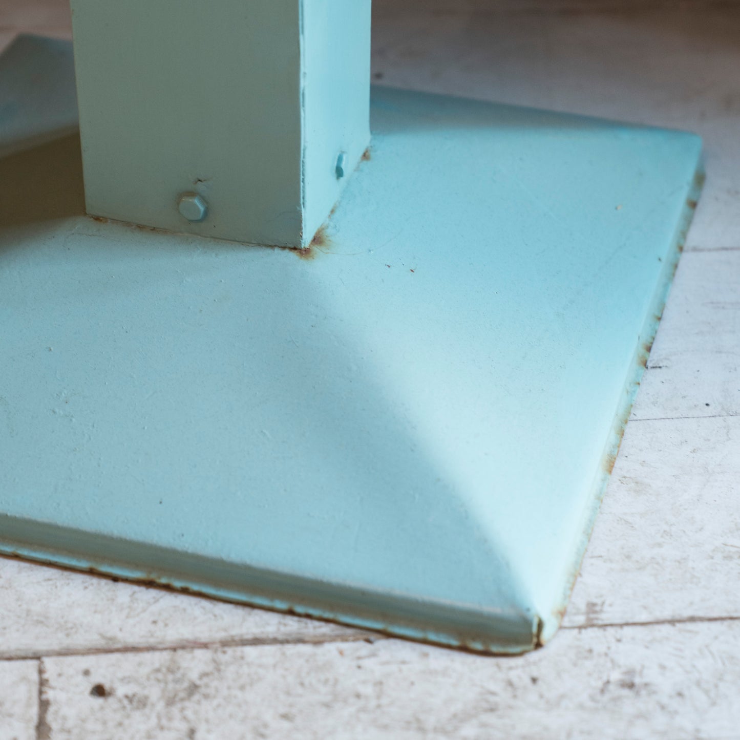 Tavolo Tolix “Kub” Industriale Vintage in Metallo – Design Francese Anni ’50