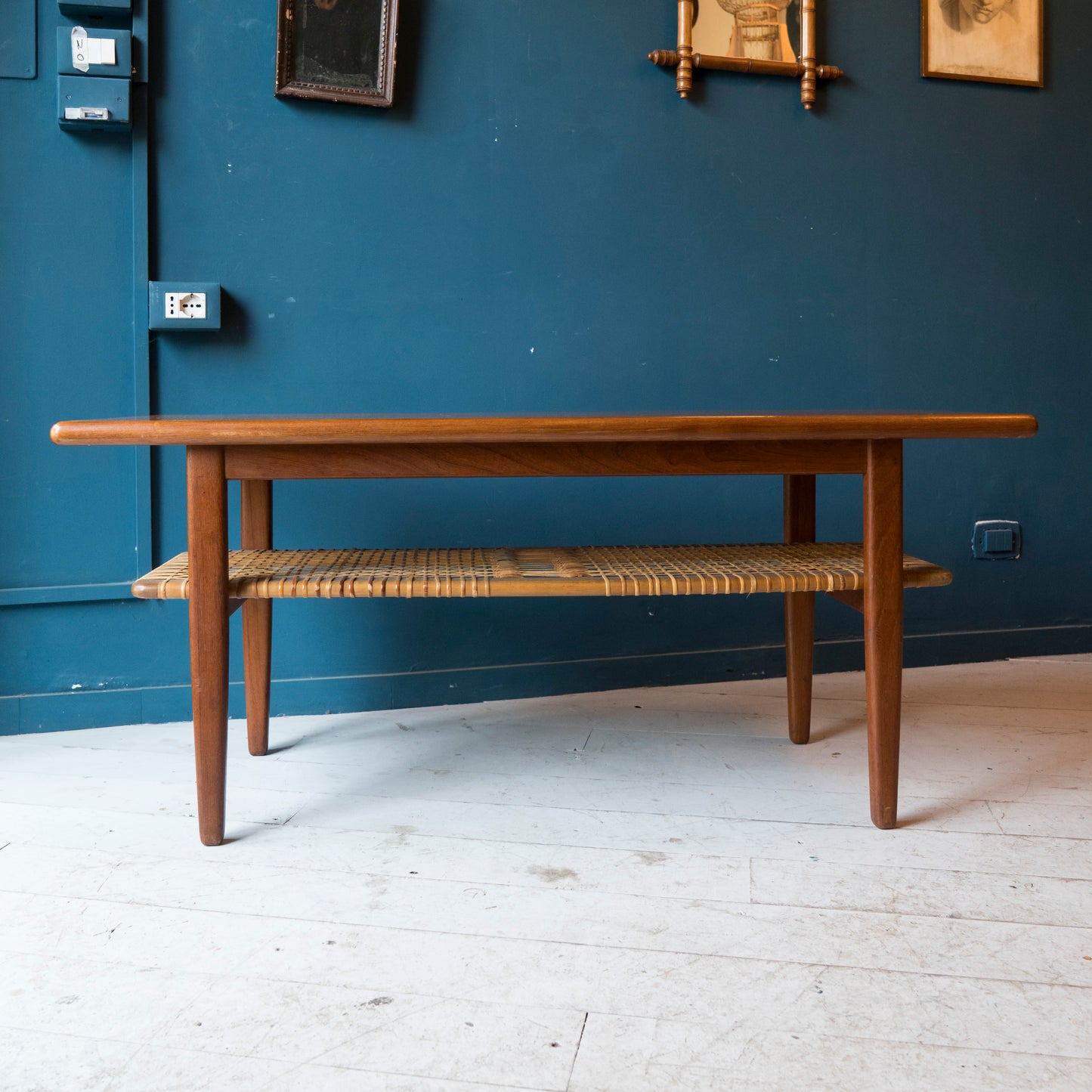 Coffee Table, teak e rattan, scandinavo  anni ’60