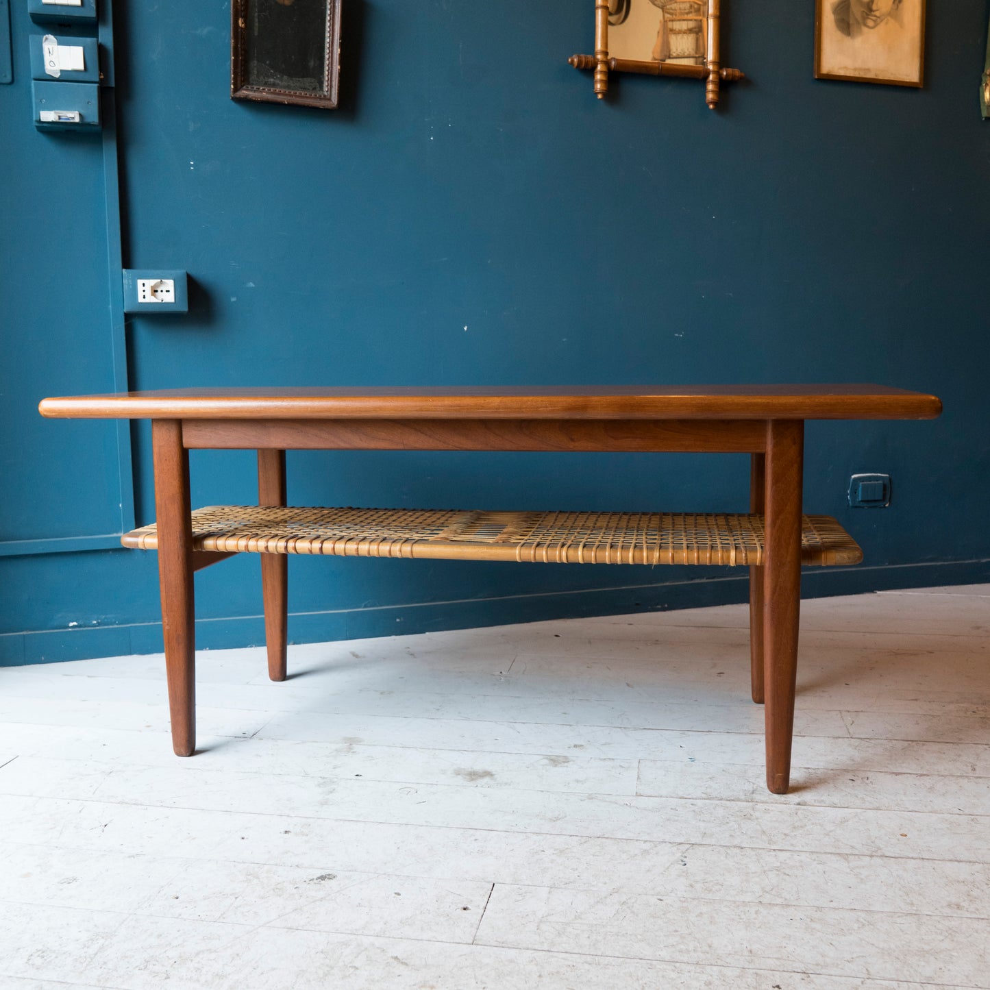 Coffee Table, teak e rattan, scandinavo  anni ’60