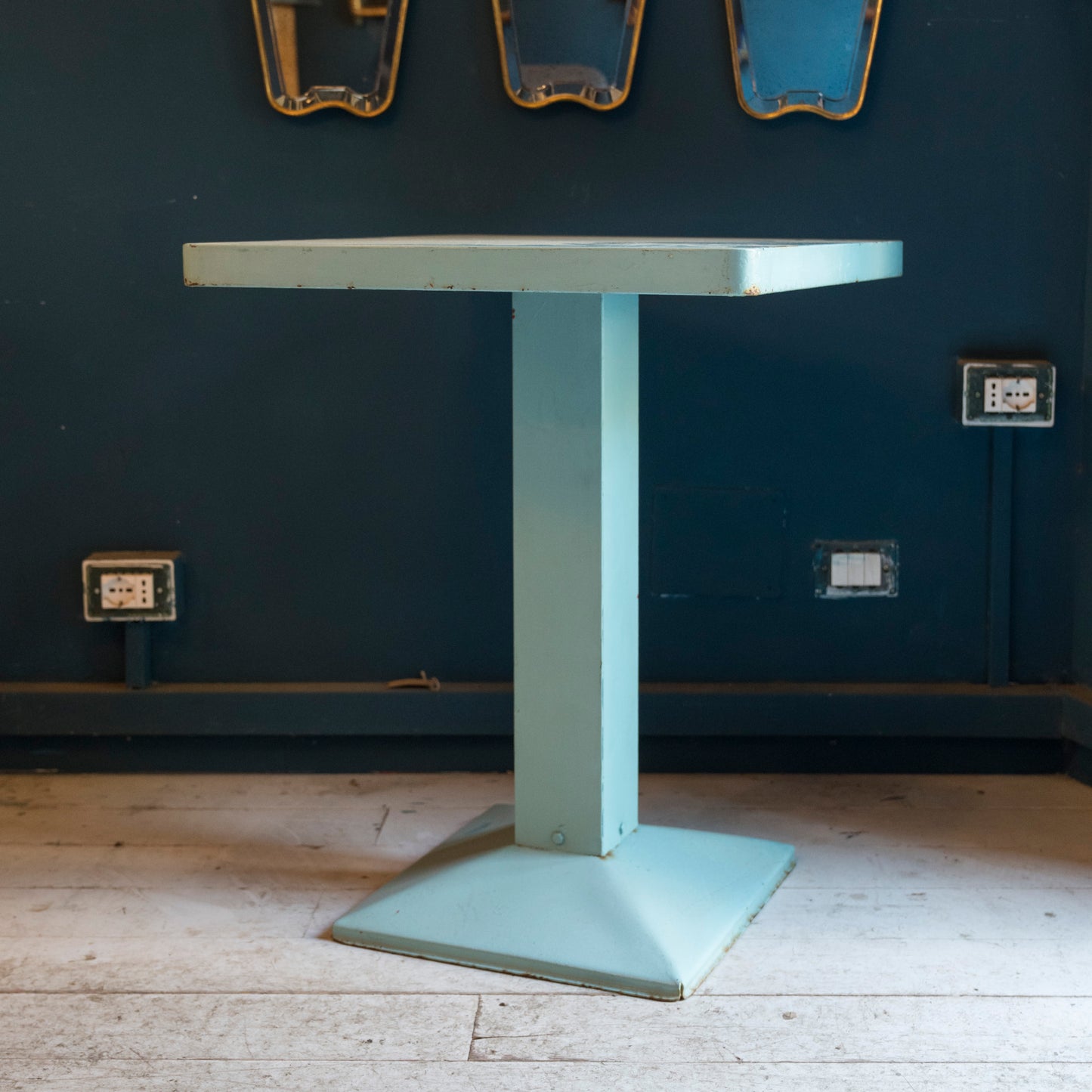 Tavolo Tolix “Kub” Industriale Vintage in Metallo – Design Francese Anni ’50