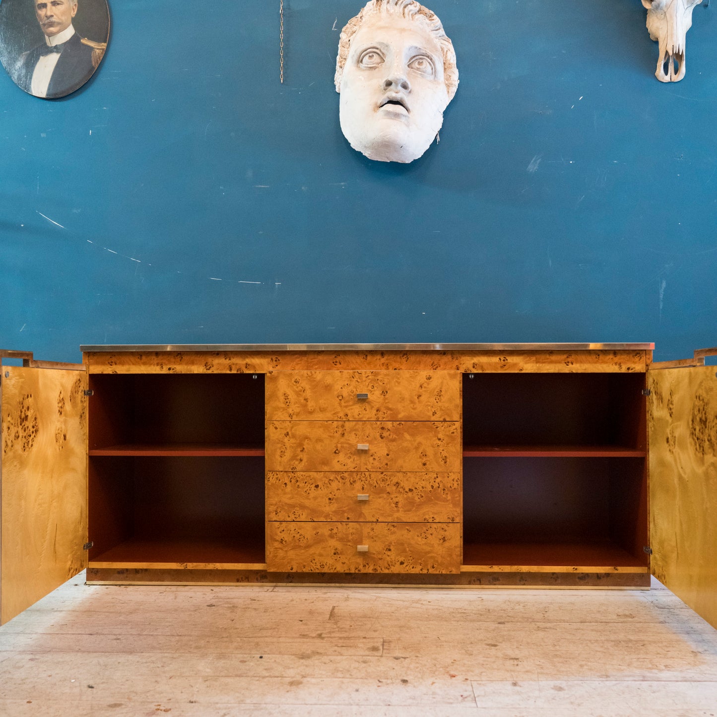 Sideboard Vintage Anni ’70 in Radica e Acciaio – Stile Willy Rizzo