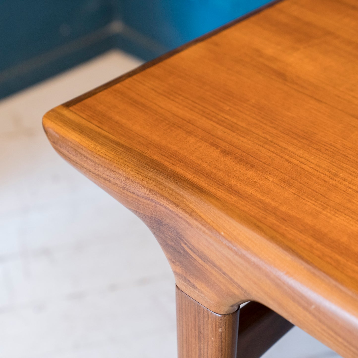 Tavolo da Pranzo Vintage Estensibile di Johannes Andersen – Design Scandinavo Anni '60 in Teak