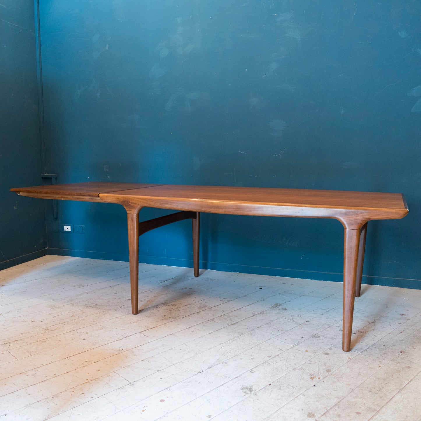Tavolo da Pranzo Vintage Estensibile di Johannes Andersen – Design Scandinavo Anni '60 in Teak