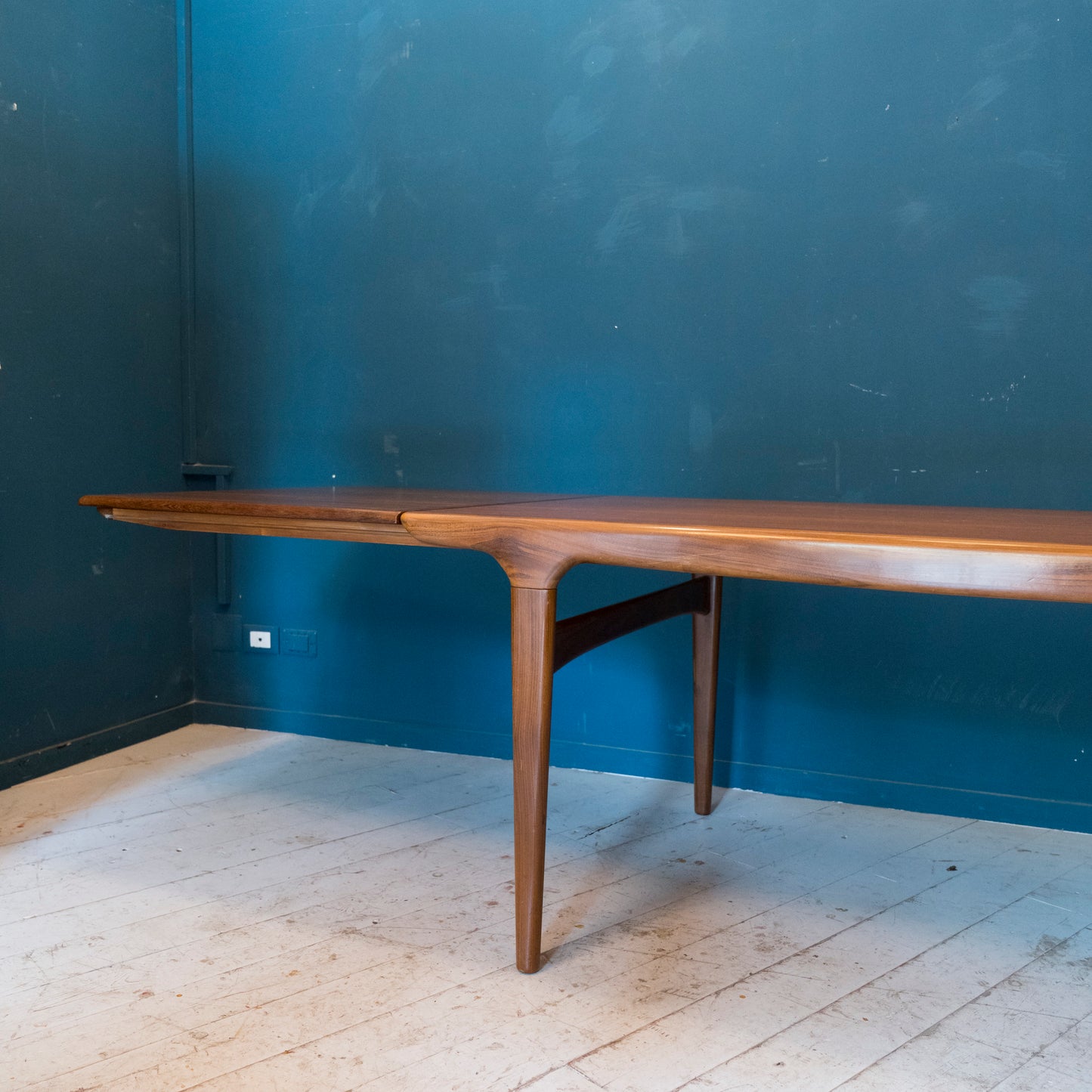 Tavolo da Pranzo Vintage Estensibile di Johannes Andersen – Design Scandinavo Anni '60 in Teak